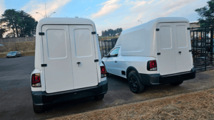 capota-de-fibra-saveiro-cabine-simples-bau-duas-portas-foto-1